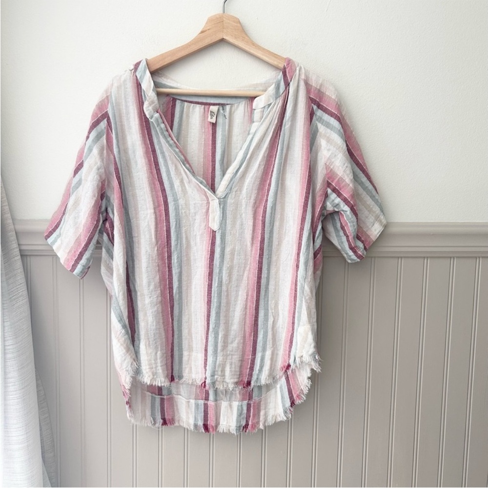 Elan Medium Multicolor Striped V-Neck Blouse Metallic Flex Top